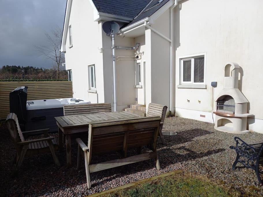 Dovecote Lodge On The 5 Star Lough Erne Resort Ballycassidy Экстерьер фото