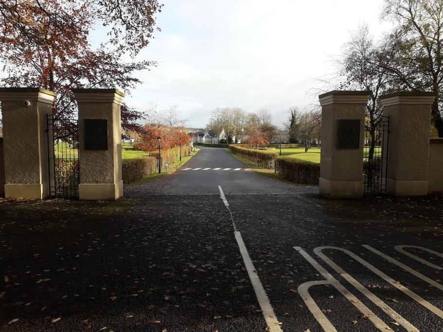 Dovecote Lodge On The 5 Star Lough Erne Resort Ballycassidy Экстерьер фото